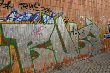 Graffiti Bombing - Photo by FameBalken