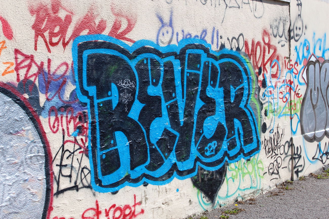 Graffiti Bombing - Photo by FameBalken