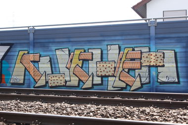 Graffiti Wall - Photo by FameBalken