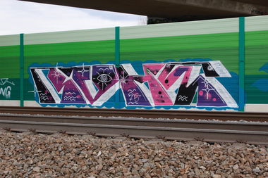 Graffiti Bombing - Photo by FameBalken