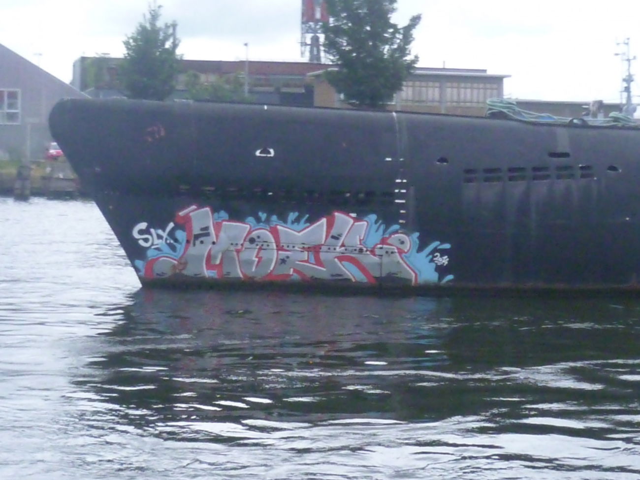 Graffiti Bombing - Photo by FameBalken