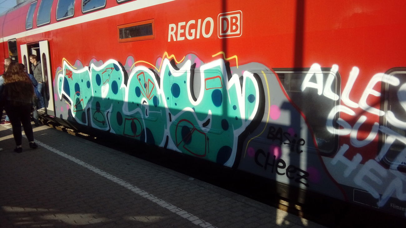 Graffiti Train - Photo by FameBalken