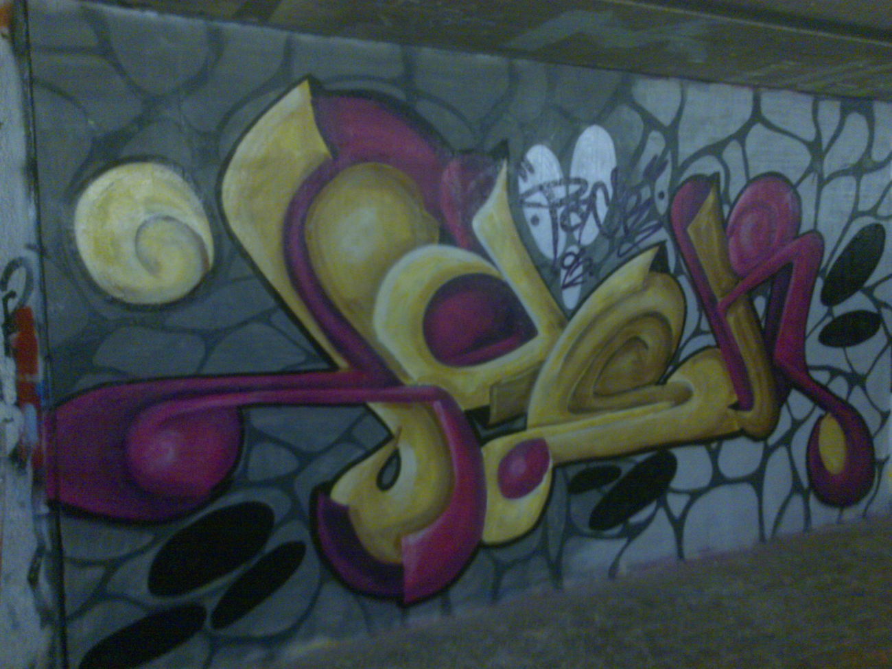 Graffiti Wall - Photo by FameBalken