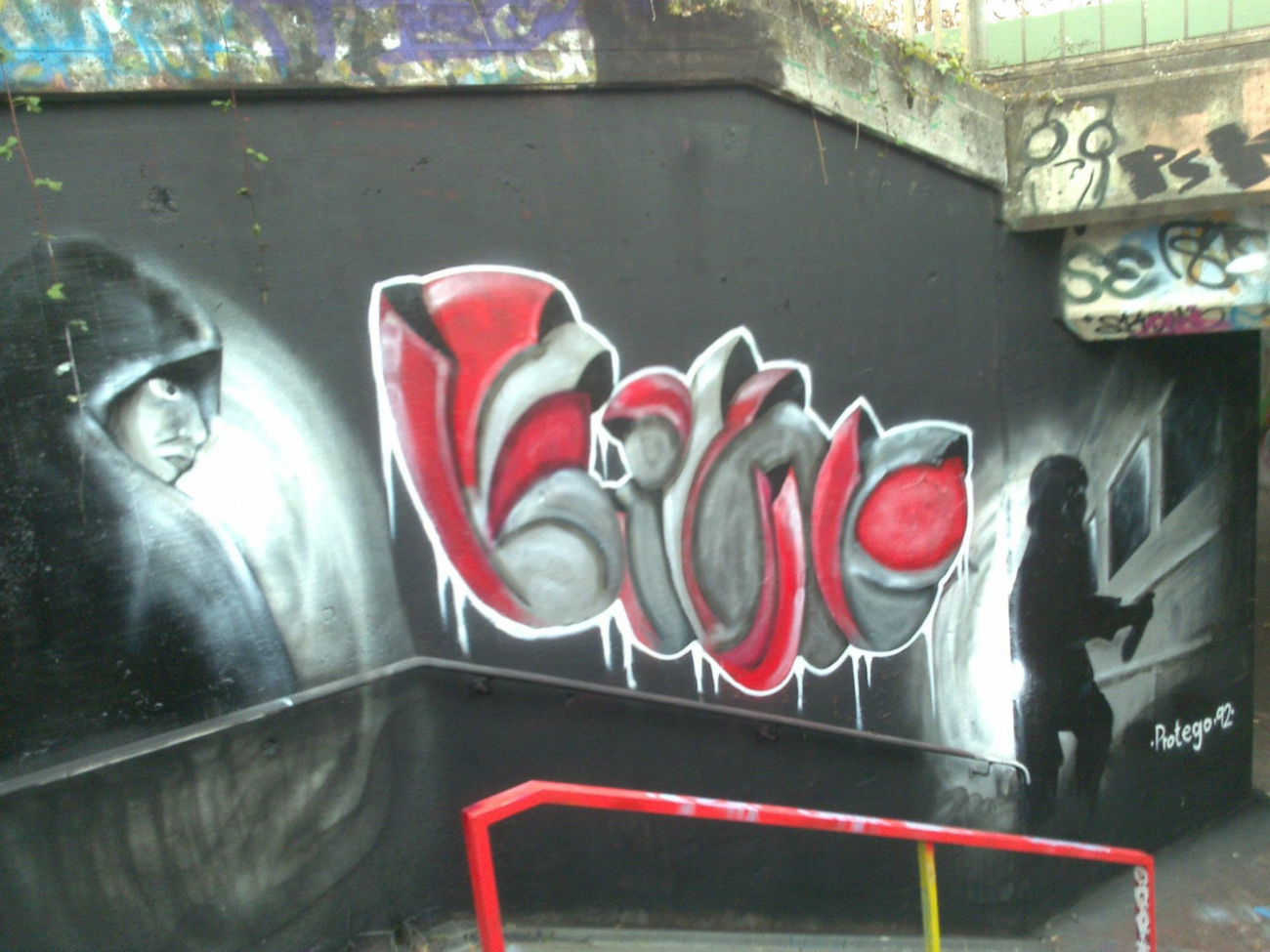 Graffiti Wall - Photo by FameBalken