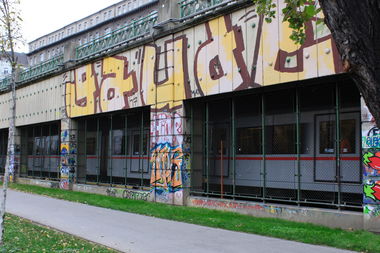 Graffiti Bombing - Photo by FameBalken