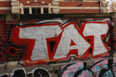 Graffiti Bombing - Photo by FameBalken