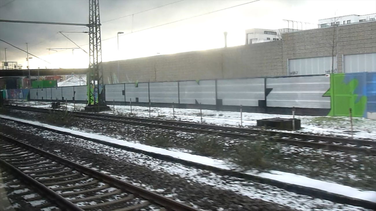 Graffiti Bombing - Photo by FameBalken