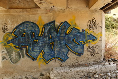 Graffiti Bombing - Photo by FameBalken