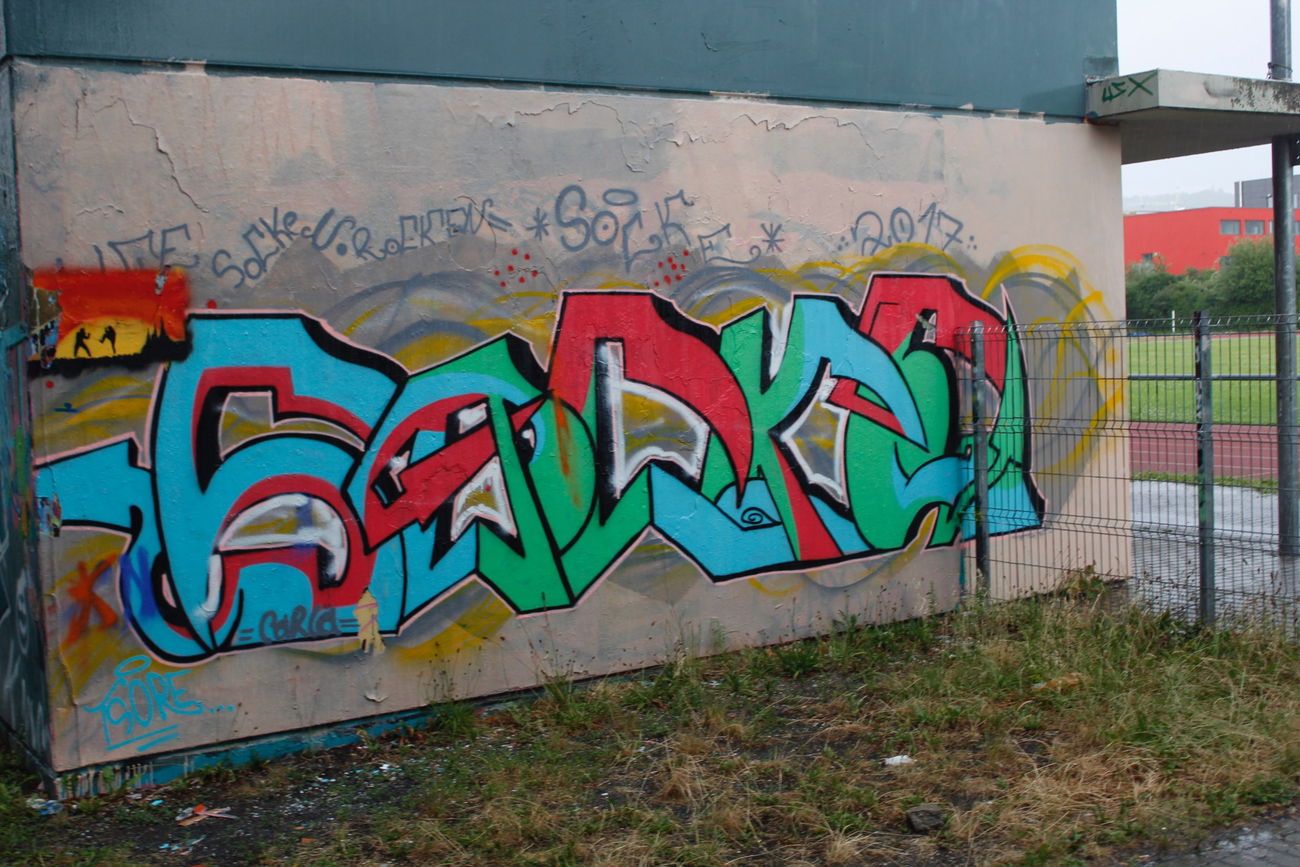 Graffiti Wall - Photo by FameBalken