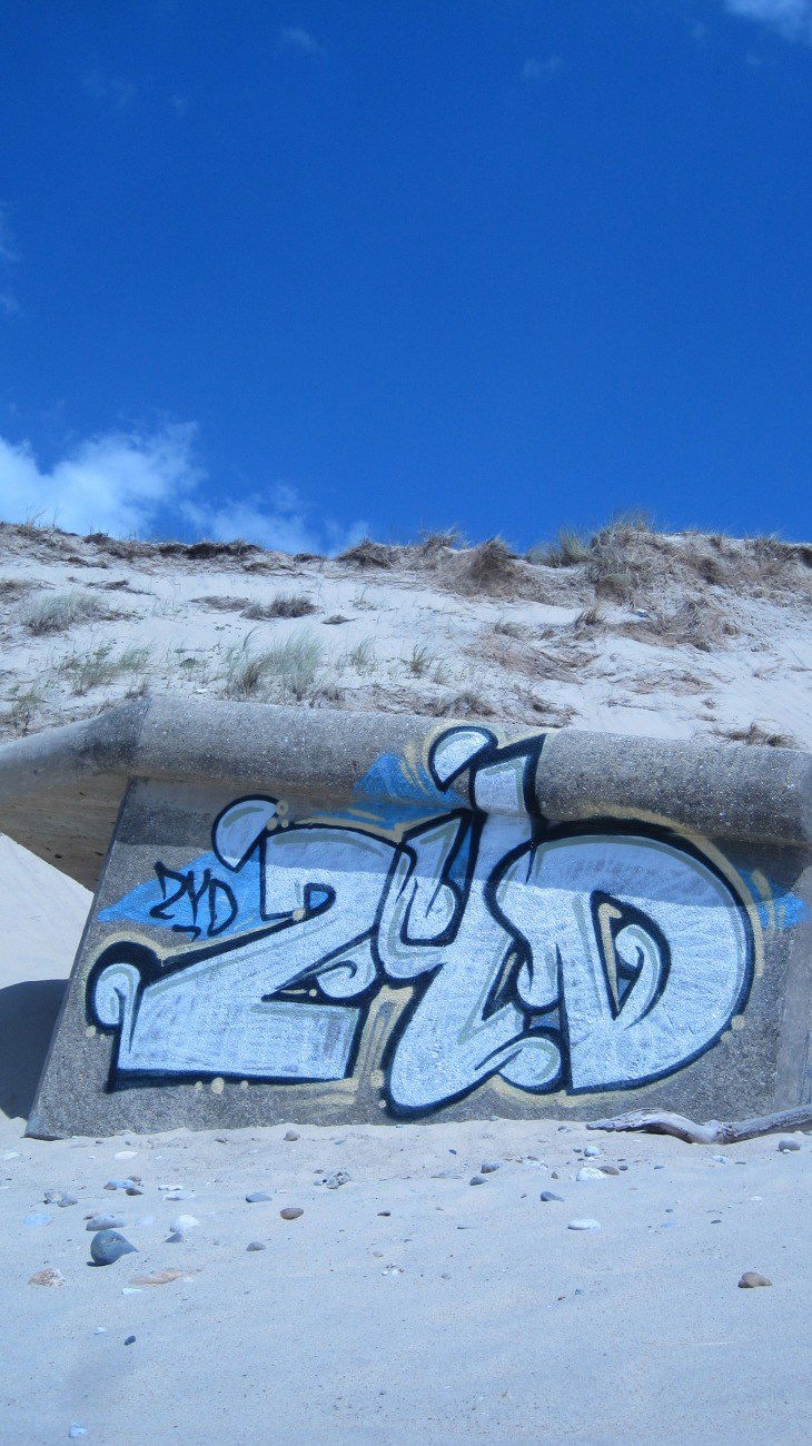 Graffiti Wall - Photo by FameBalken