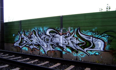 Graffiti Wall - Photo by Famelevel_O
