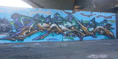 Graffiti Wall - Photo by Famelevel_O