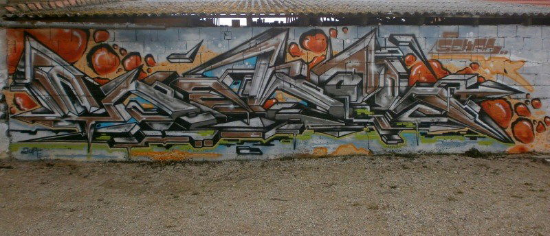 Graffiti Wall - Photo by Famelevel_O