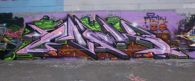 Graffiti Wall - Photo by Famelevel_O