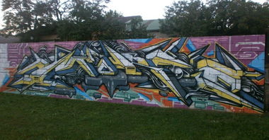 Graffiti Wall - Photo by Famelevel_O