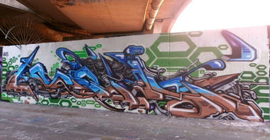 Graffiti Wall - Photo by Famelevel_O