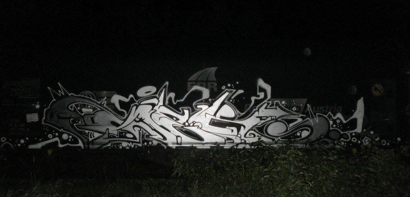 Graffiti Wall - Photo by Famelevel_O