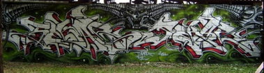 Graffiti Wall - Photo by Famelevel_O