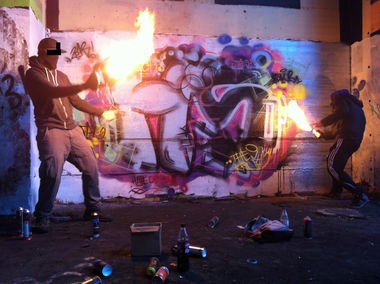 Graffiti Artwork - Photo by FarbenFroh - The, Krue (2012)