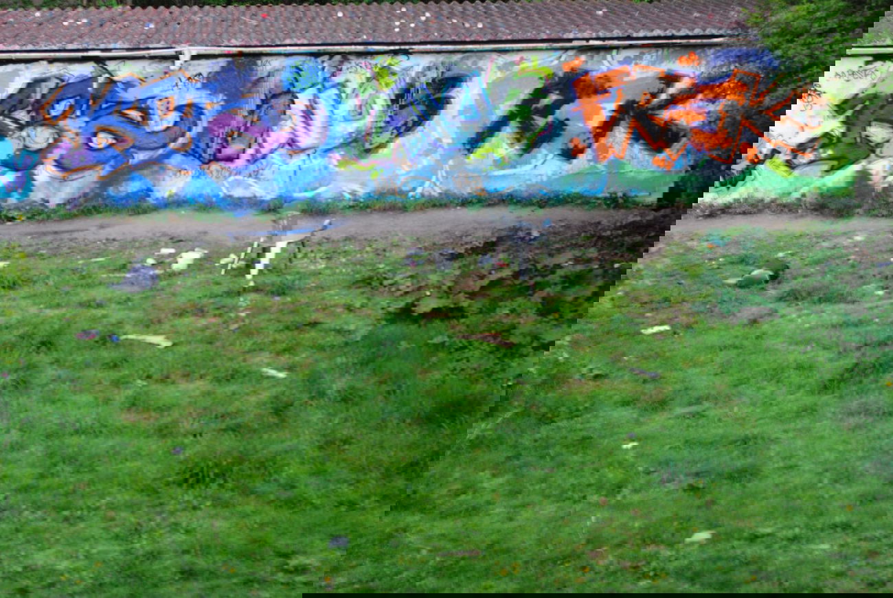 Graffiti Wall - Photo by FarbenFroh - KbsNubFrek (2013)