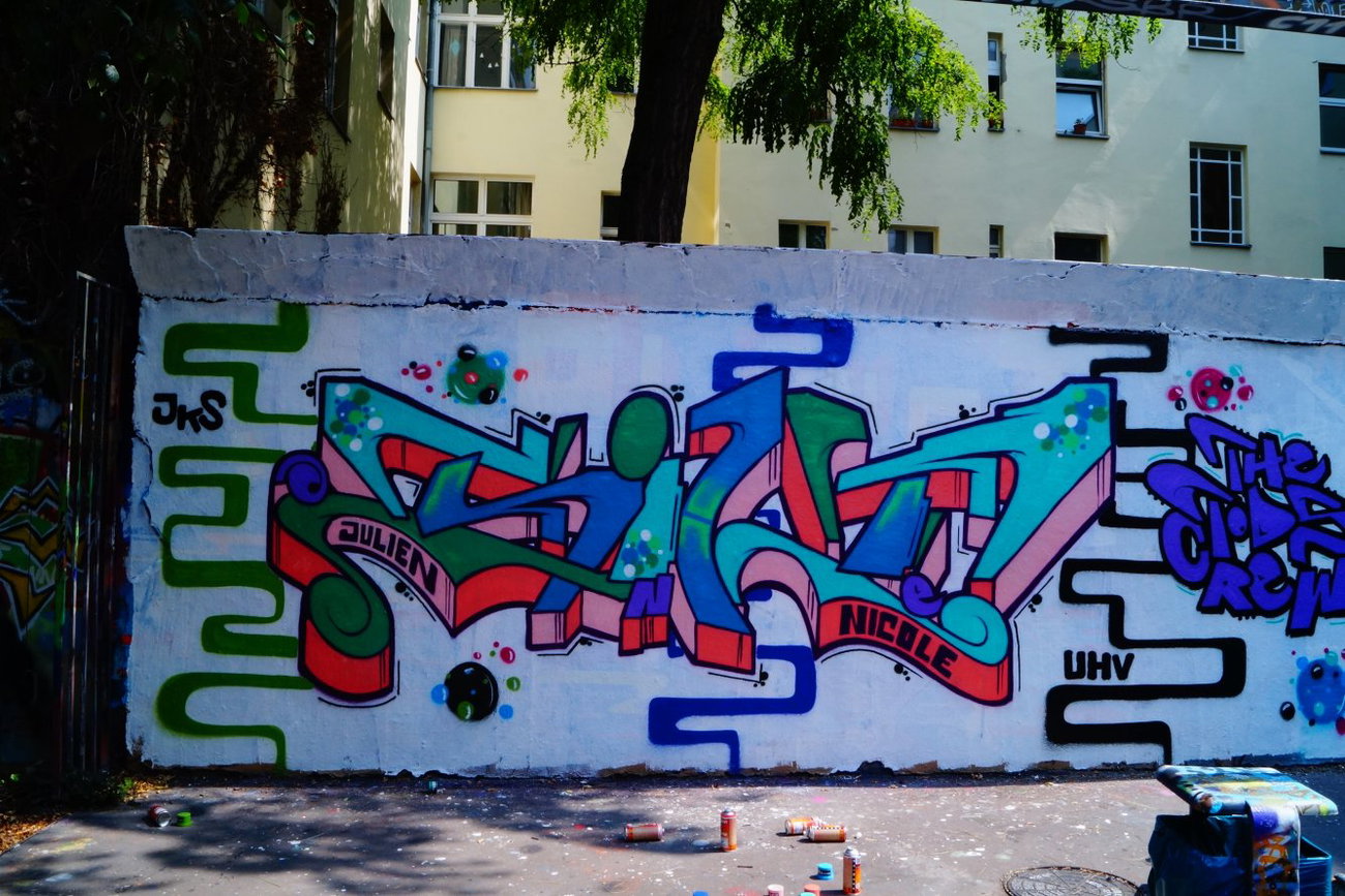 Graffiti Wall - Photo by Farbkiller - Silt, tods, Uhv (2014)