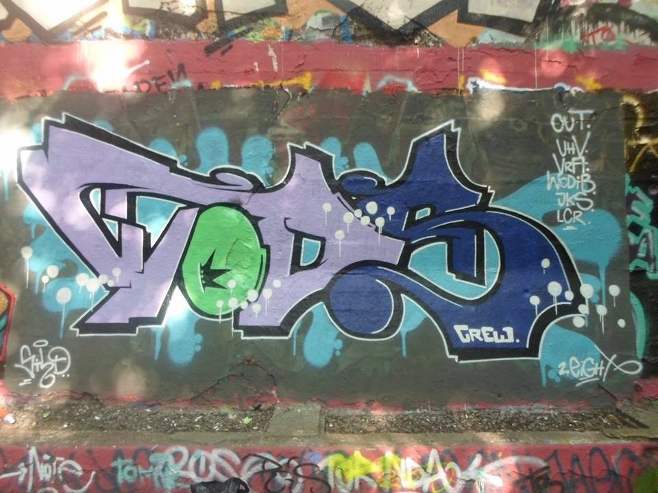 Graffiti Wall - Photo by Farbkiller - tods (2014)