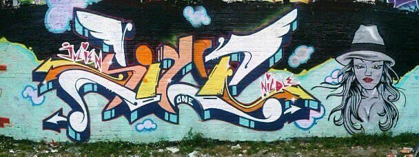 Graffiti Wall - Photo by Farbkiller - silt (2013)