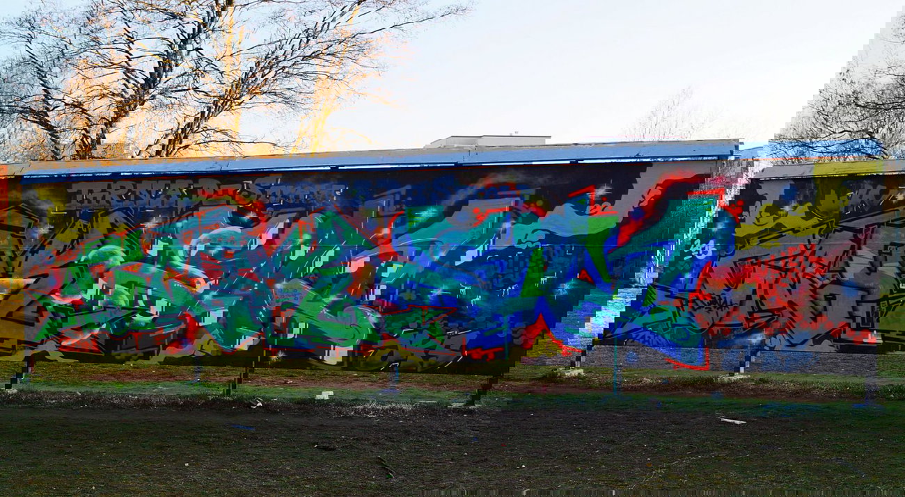 Graffiti Wall - Photo by Farbkiller - silt, clok, tods (2015)