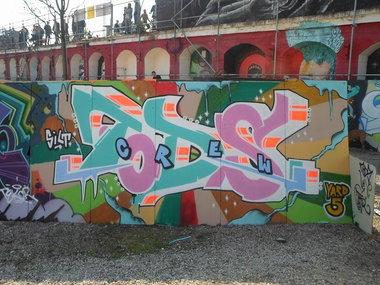 Graffiti Wall - Photo by Farbkiller - tods, yard5 (2014)