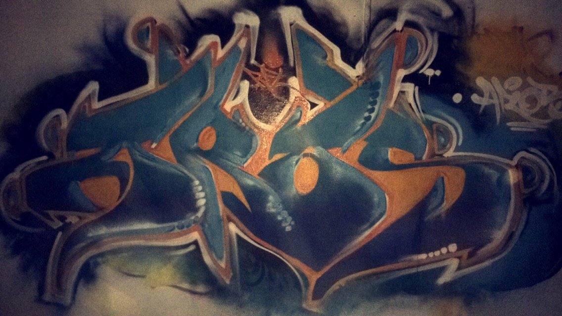 Graffiti Wall - Photo by Fart - Restcans, fastpiece