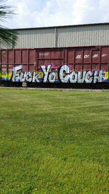 Graffiti Train - Photo by FettesKind - Fuck, Yo, Couch