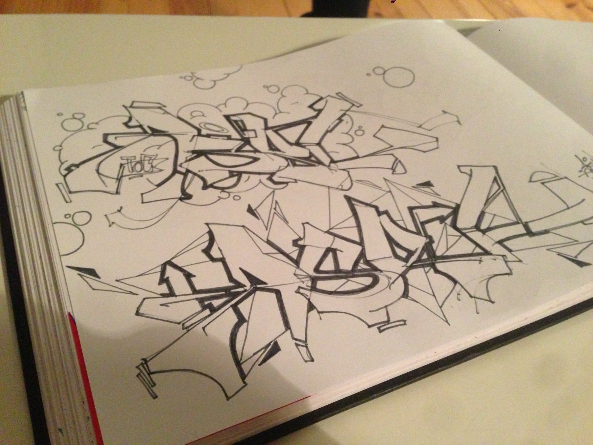 Graffiti Sketch - Photo by Fhil - Asyl, Cologne, Colonia (2013)