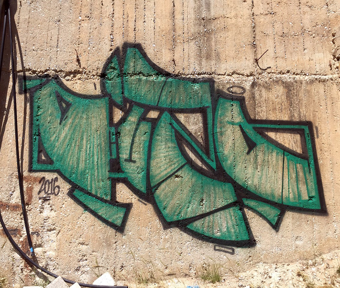 Graffiti Wall - Photo by Fhil - Greece, Ouzo, TOC (2016)