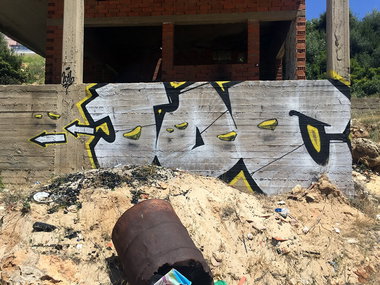 Graffiti Wall - Photo by Fhil - Greece, Ouzo, TOC (2016)