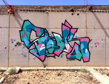 Graffiti Wall - Photo by Fhil - Spain, Ouzo, Zook (2017)