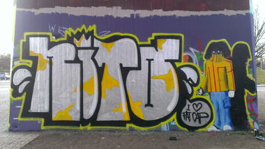 Graffiti Wall - Photo by Filip - FINITO