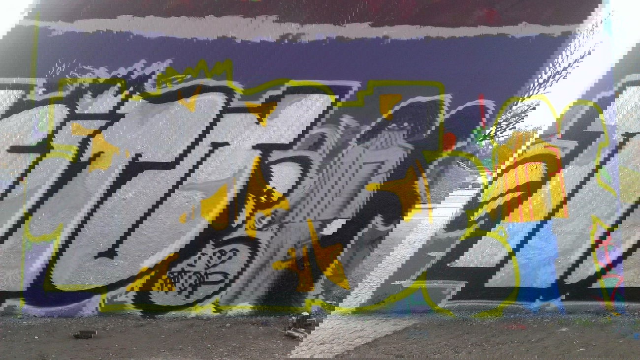 Graffiti Wall - Photo by Filip - FINITO