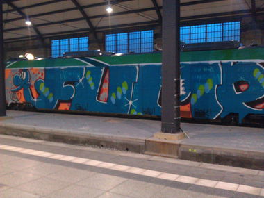Graffiti Train in Wiesbaden - Photo by FlowRain - Wholecar, Fume (2013)