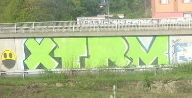 Graffiti Bombing in Wiesbaden - Photo by FlowRain - XTRM (2013)