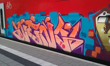 Graffiti Train in Mainz - Photo by FlowRain - Neno, AMS (2012)