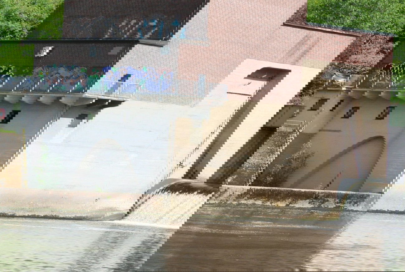 Graffiti Wall - Photo by FlowRain