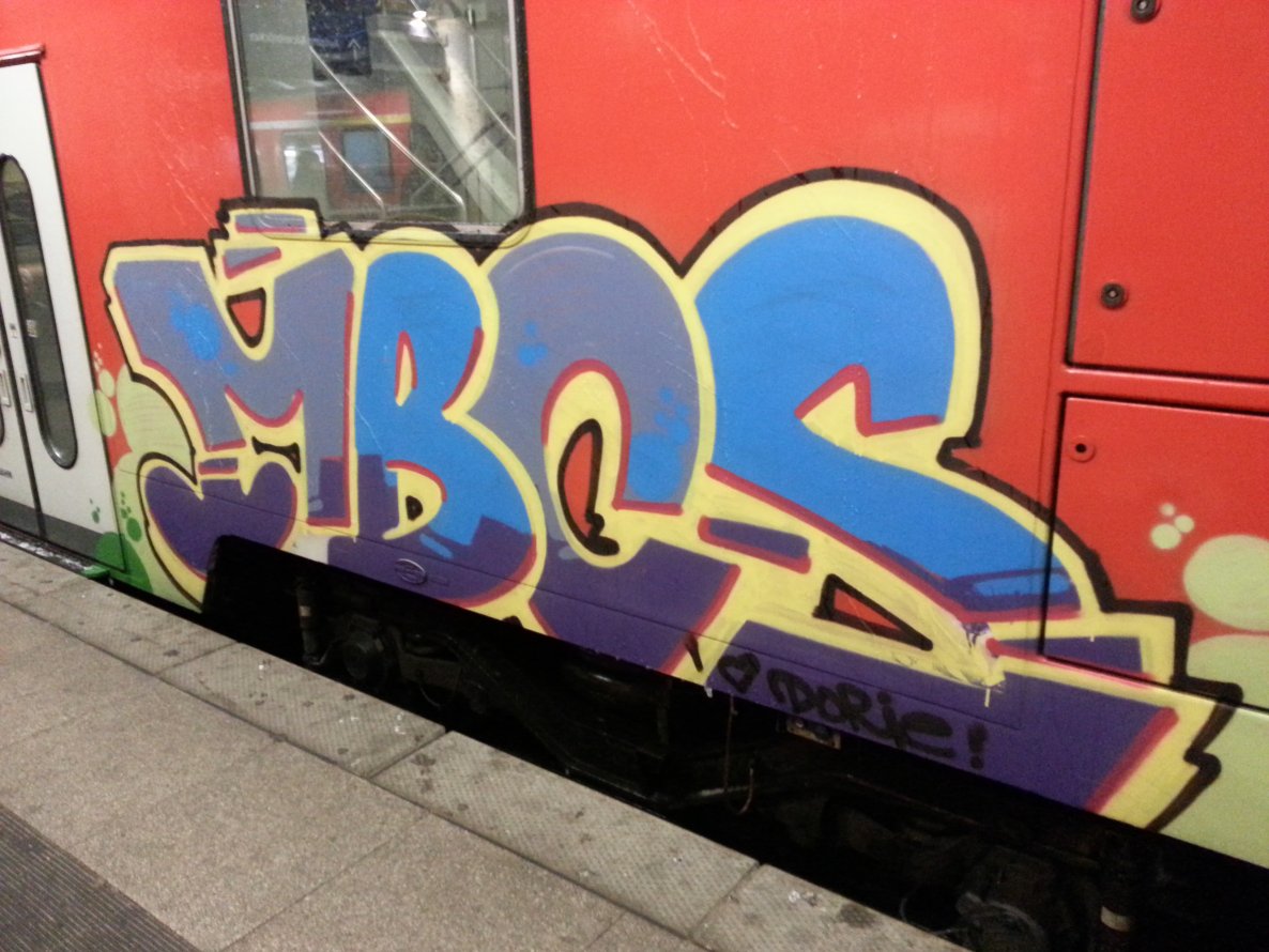 Graffiti Train - Photo by FlowRain - MBC, MBCs, Dorie