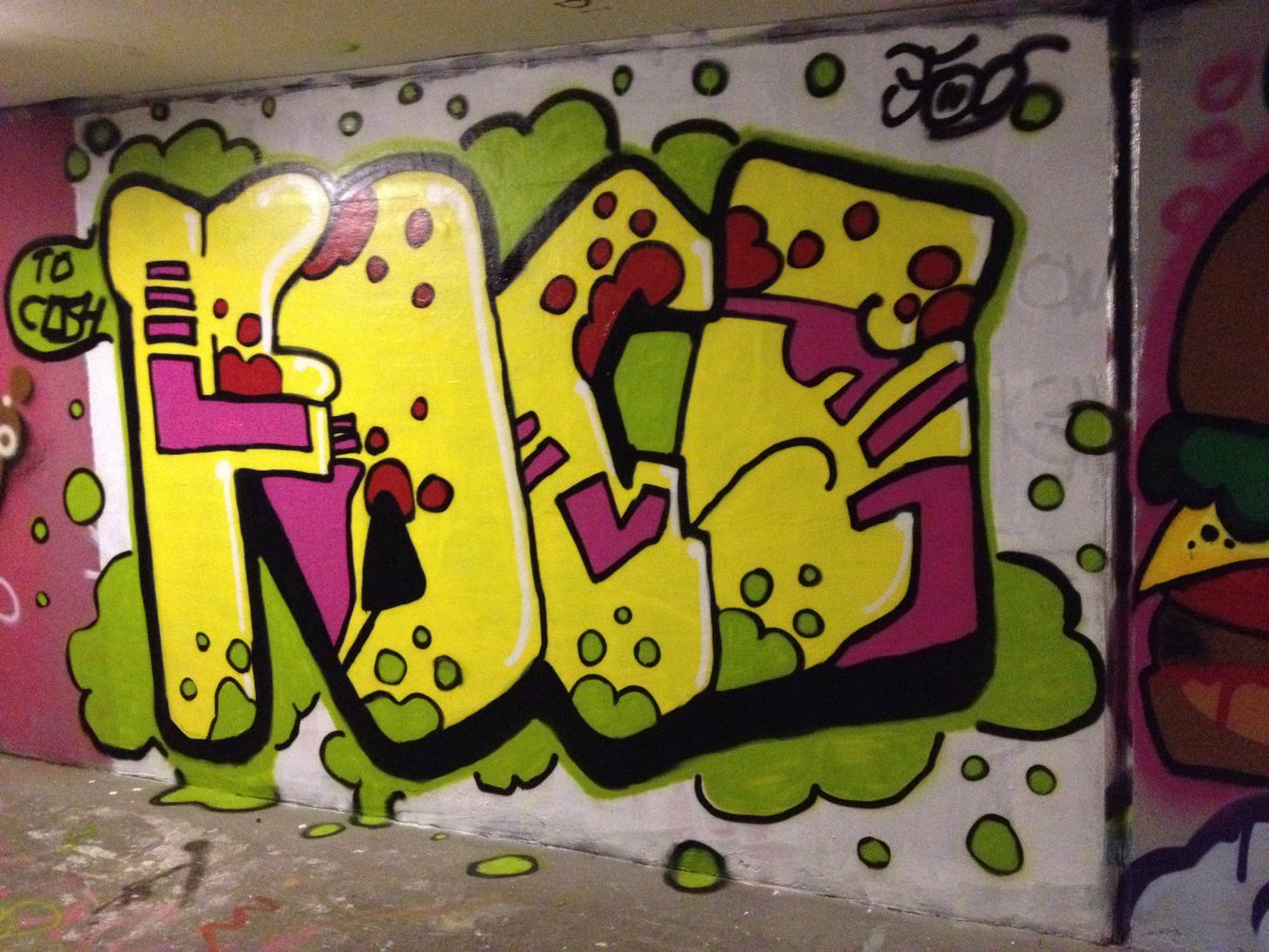 Graffiti Wall - Photo by Focs