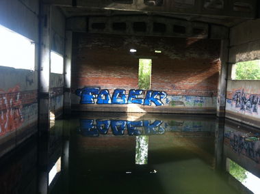 Graffiti Wall - Photo by Fogek