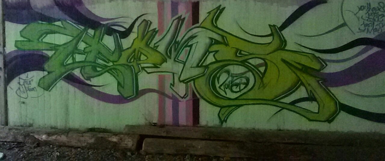 Graffiti Wall - Photo by Foks