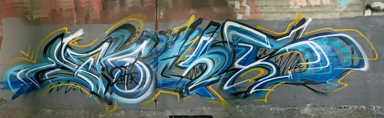 Graffiti Wall - Photo by Foks