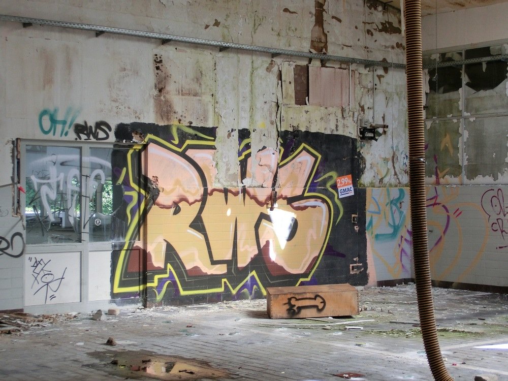 Graffiti Wall in Bonn - Photo by Frame - RWS