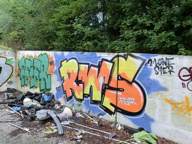 Graffiti Wall in Bonn - Photo by Frame - RWS, Feier (2013)