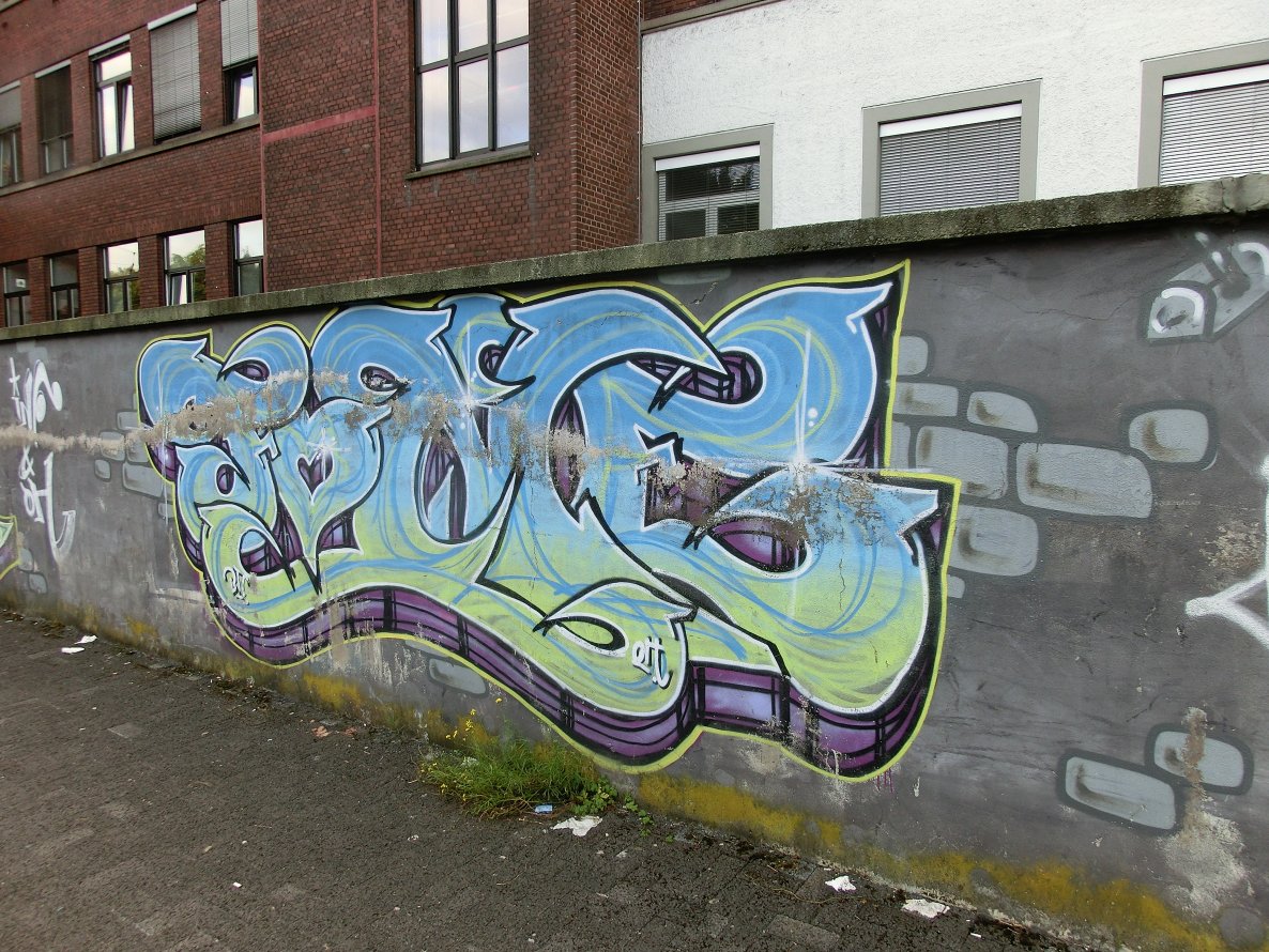 Graffiti Wall in Troisdorf - Photo by Frame - Fone, OH