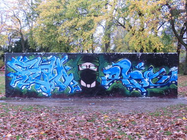 Graffiti Wall in Bonn - Photo by Frame - Frame, Frm, Sea (2013)